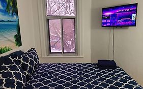 400$/Week // Room B // Full Kitchen